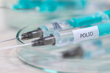 Poliomielite: quais são as causas e como prevenir?
